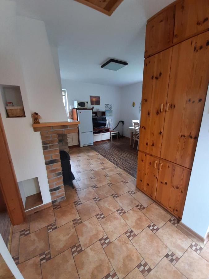 Domek Drewniany Na Wiejskiej Lubiatowo  Exteriör bild